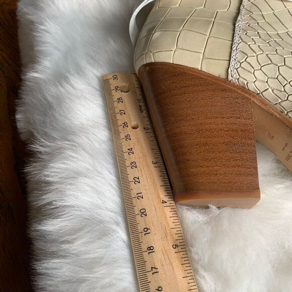 Rag & Bone Harrow Beige Leather Boots - Picture 7 of 12